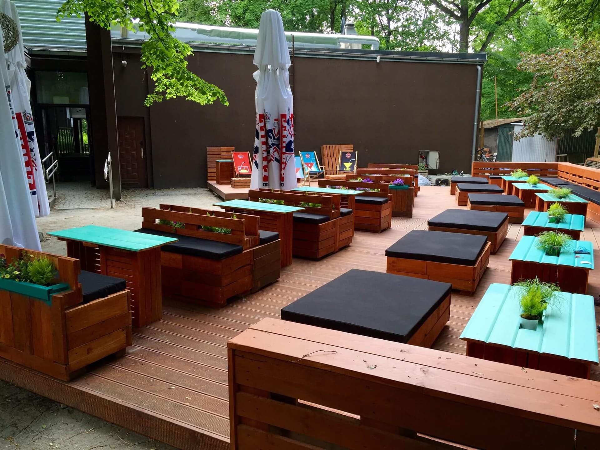 Ogródek letni restauracji Agawa na imprezę firmową we Wrocławiu